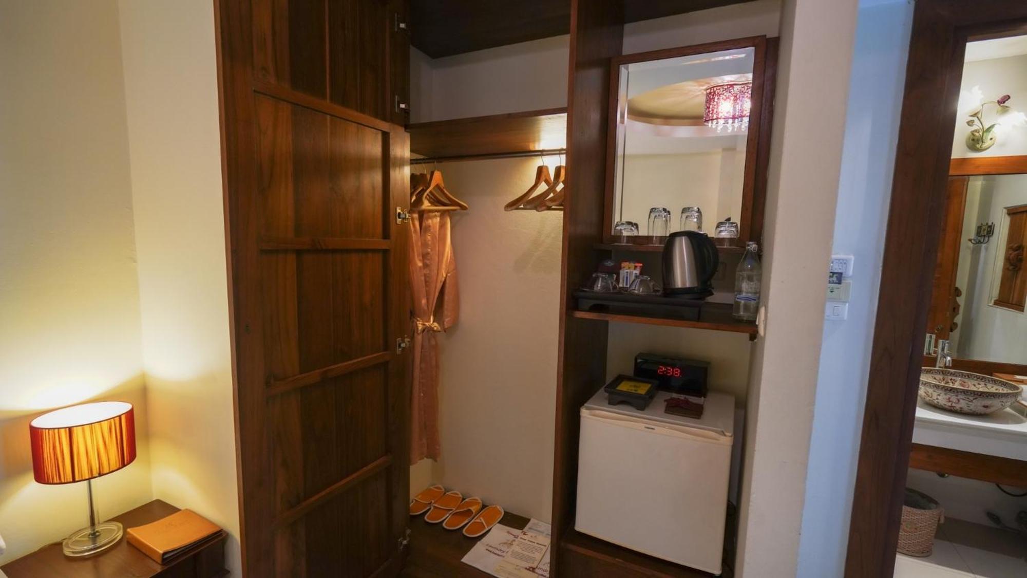 Kodchasri Thani Hotel Chiangmai Chiang Mai Buitenkant foto