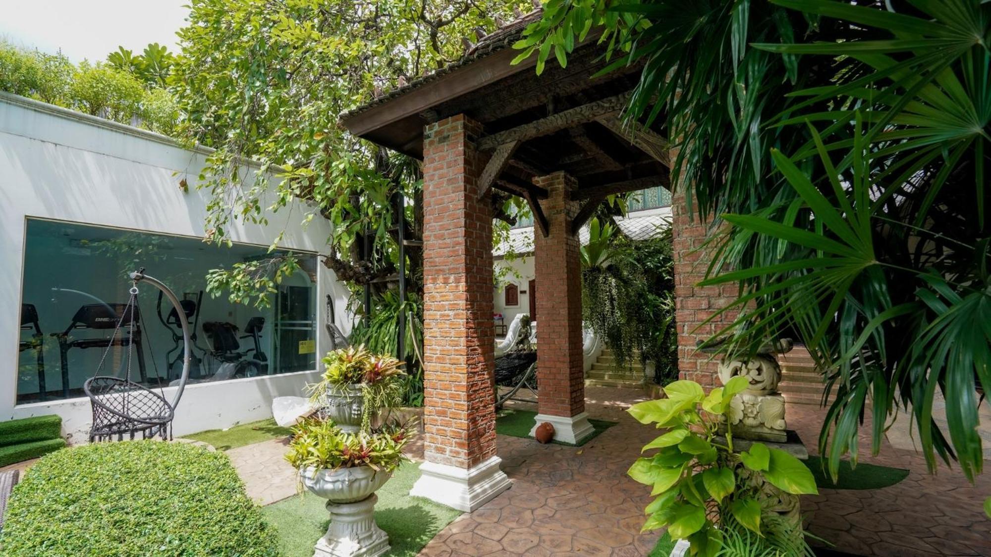 Kodchasri Thani Hotel Chiangmai Chiang Mai Buitenkant foto