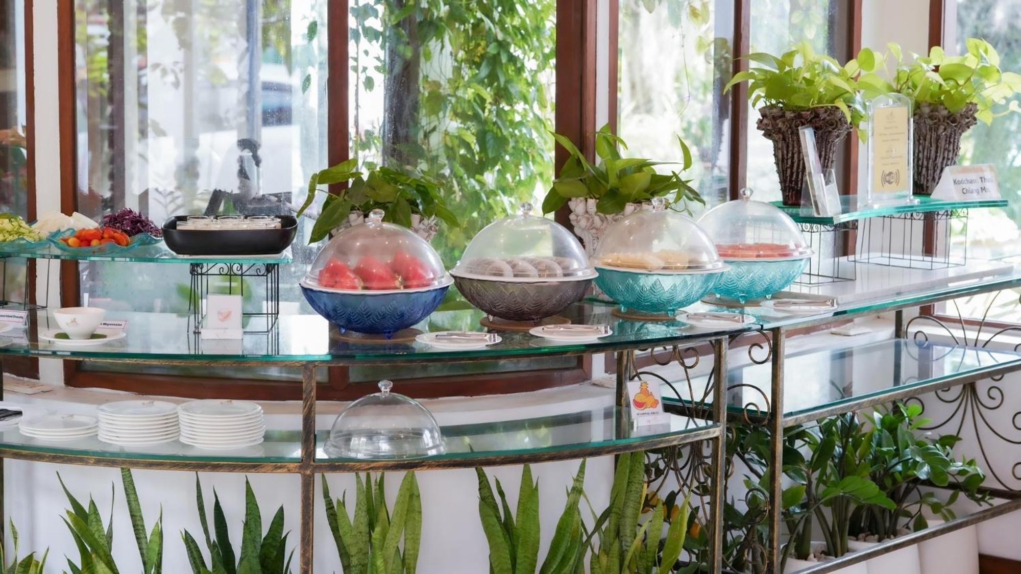 Kodchasri Thani Hotel Chiangmai Chiang Mai Buitenkant foto